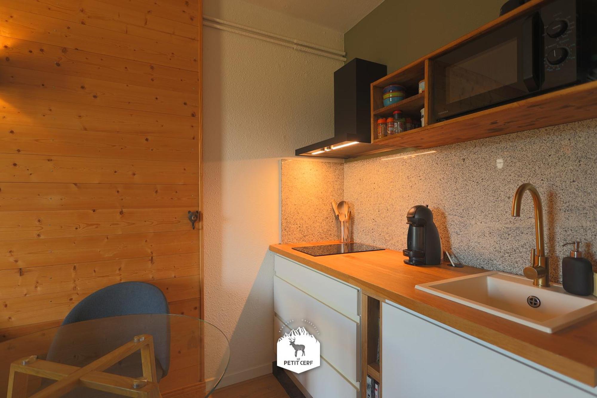 Le Petit Ours & Le Petit Cerf - Vue & Montagnes Apartment